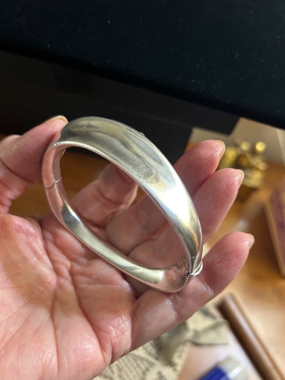 Vintage Polished solid sterling Silver heavy Cuff Bracelet - Picture 7 of 10